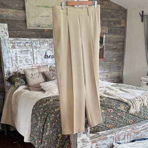 Vince Tan Women's Pants